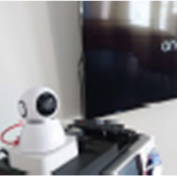 タカミ ヨシタカ