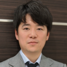 山根 陽一